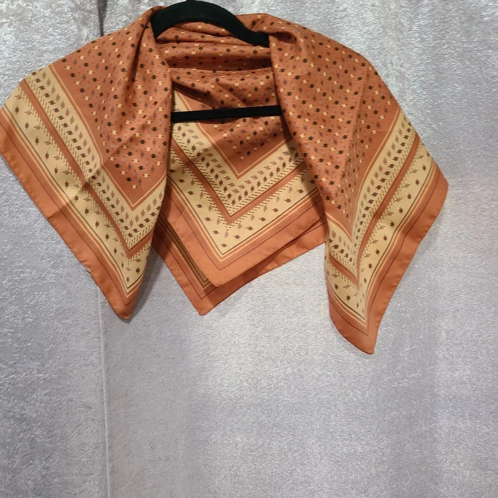 Vintage Style Terracotta Orange Geometric Foulard Square Silk Feel Scarf 26x26